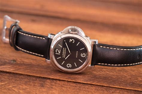 panerai pam 112 vs 560|panerai luminor 8 days price.